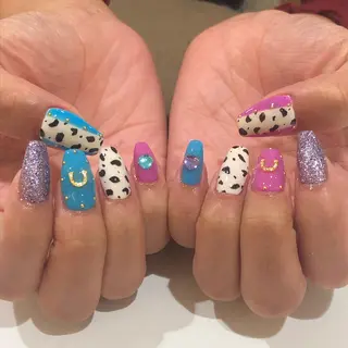 ネイル 矢崎 千春のネイルデザイン