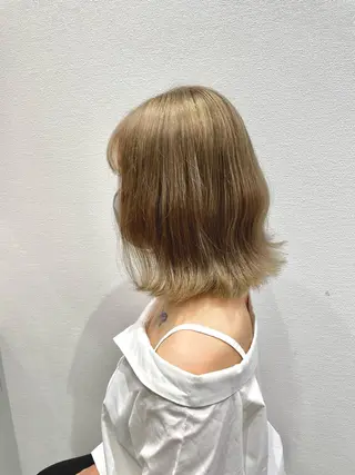 ミディアム ナカタケ ユウのヘアスタイル