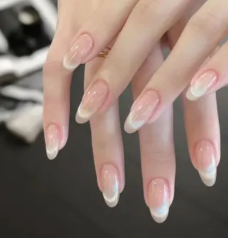 ネイル 高木 維麗絲のネイルデザイン