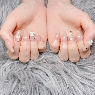 ネイル 個室ネイルサロンDolly  Girl〜ドーリーガール〜所属・DollyGirl KYOKOのネイルデザイン