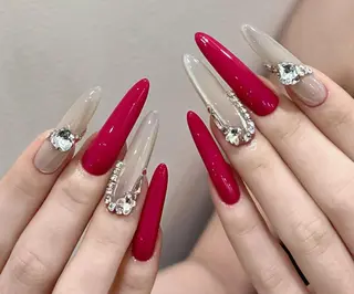 ネイル Pure&Rich Nailのネイルデザイン