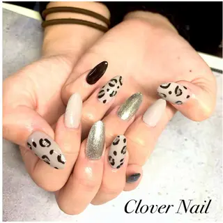 ネイル clover nailのネイルデザイン