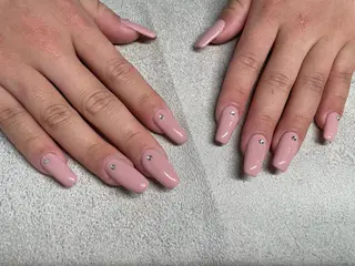 ネイル Roi〈ロワ〉 Minakoのネイルデザイン