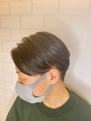 ショート メンズ 塩谷黎✨ブリーチ無W カラーメンズパーマ✨のヘアスタイル