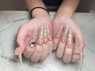 ネイル 💕鈴木ユリ パラジェル/オフ無料のネイルデザイン