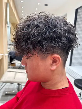 パーマ メンズ 🐲ツイスパ🐲 フェード/龍のヘアスタイル