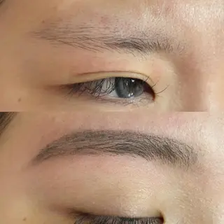 アイブロウ plume eyelashのネイルデザイン