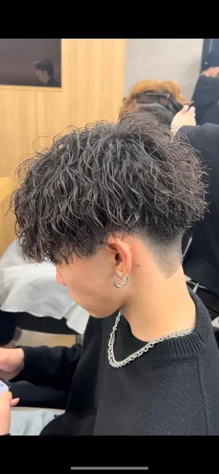 メンズ メンズ専門店🔥 BLUCK 2ndのヘアスタイル