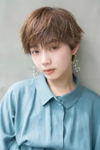 ショート pole/apartment所属・💓パーマ，💗 レイヤーカットのヘアスタイル