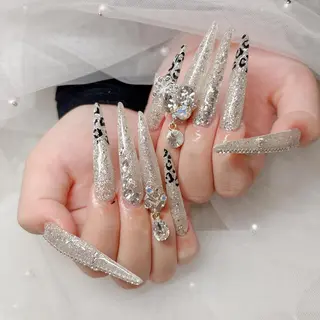 ロング 中野駅徒歩5分💅 ラクロレのネイルデザイン