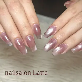 ネイル Nailsalon Latteのネイルデザイン