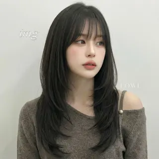 セミロング AHNKISM所属・レイヤーカット💎 髪質改善のヘアスタイル