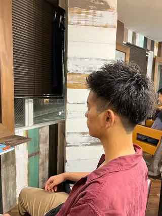 ショート ババ リョウゴのヘアスタイル