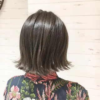 ミディアム ミヤザキ タクトのヘアスタイル