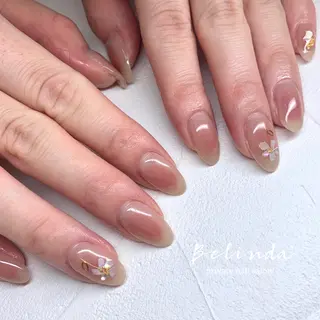 ネイル Belinda Nailのネイルデザイン