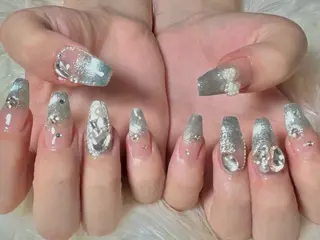 ネイル hohomi .のネイルデザイン