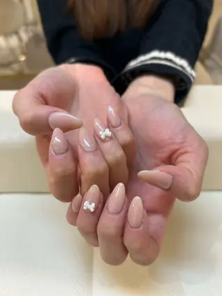 ネイル Raviy新宿店所属・やまだ ななせのネイルデザイン