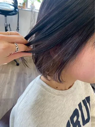 カラー Suah カクイニチカ🪄🤍のヘアスタイル
