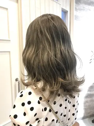 ミディアム カラー 🫟Blanco🫟 Color&Careのヘアスタイル