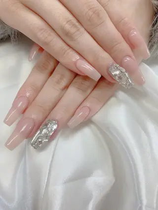 ネイル UniqueNail 長さだし専門店のネイルデザイン