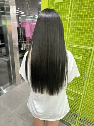 ロング カラー 【earth】 伊桜莉のヘアスタイル