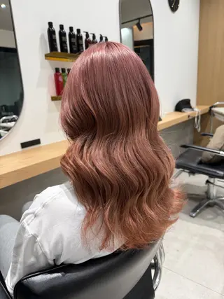 セミロング RAF TOKYO 薬院店所属・RAFTOKYO薬院 RUIのヘアスタイル