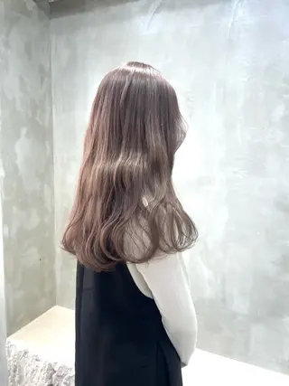 ロング カラー ナツミ/透明感カラー /酸性ストレートのヘアスタイル