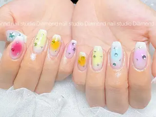 ネイル Mio ⛱のネイルデザイン