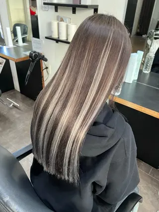 中谷 あずみのヘアスタイル