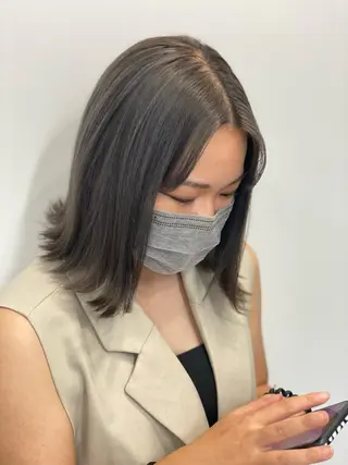 ショート sunc所属・梅田l大人韓国ヘア レイヤー×艶カラーのヘアスタイル