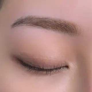 アイブロウ grey ひなたのマツエク・マツパデザイン