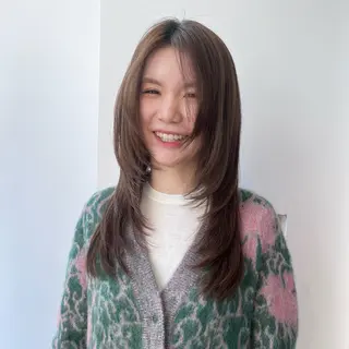 ロング レイヤーくびれヘア アレンジmanakaのヘアスタイル