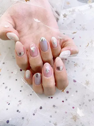 ネイル 🦋ネイルサロン ブラン🌈ゆりのネイルデザイン