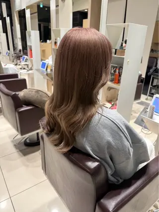 ロング ボブ/顔まわりレイヤ ー/新宿/KOKIのヘアスタイル