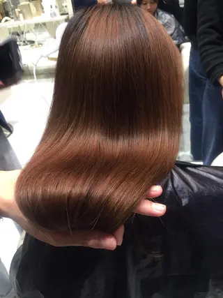 カラー アンダーバーホワイト_WHITE所属・_WHITE芝本 賢吾【天王寺店】のヘアスタイル