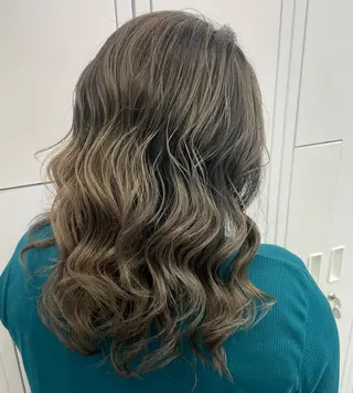 セミロング カラー piLLon/ RYUKAのヘアスタイル