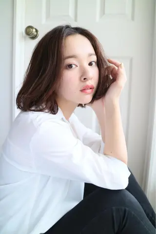 ミディアム カラー パーマ ヘアアレンジ ひがし　まさし JYUNESU副代表のヘアスタイル