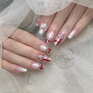 ネイル Maggie Nail🦩のネイルデザイン
