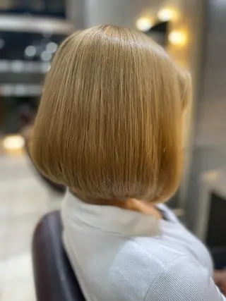 ミディアム 岡田 駿也のヘアスタイル