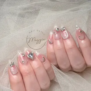 ネイル Maggie Nail🦩のネイルデザイン