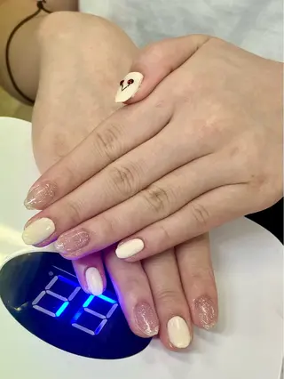 ネイル TRU NAIL & EYE 池袋店所属・TRU ゆうひのネイルデザイン