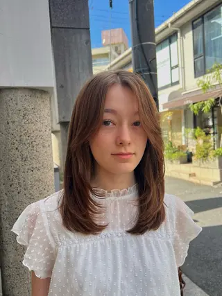 セミロング カラー ヘアアレンジ 透明感/艶髪矯正 🪐takushiのヘアスタイル