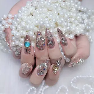 ネイル Mina nail salon所属・趙 明のネイルデザイン