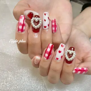 ネイル Eight plusのネイルデザイン