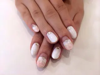 ネイル LOOPS目黒店所属・LOOPS目黒店 まなみのネイルデザイン