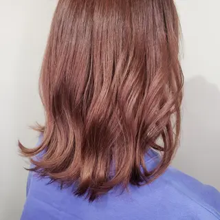 ミディアム 🇰🇷透明感×ハイ トーン🌟tomoのヘアスタイル