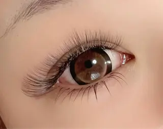 マツエク・マツパ 【那覇/束感まつ毛】 ｷｬﾒﾙのマツエク・マツパデザイン