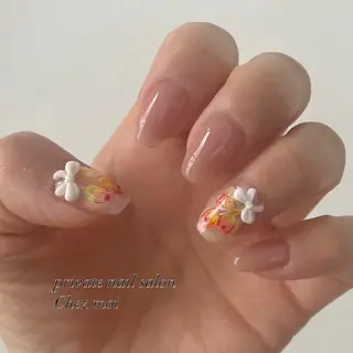 ネイル KOMINE TOMOKOのネイルデザイン