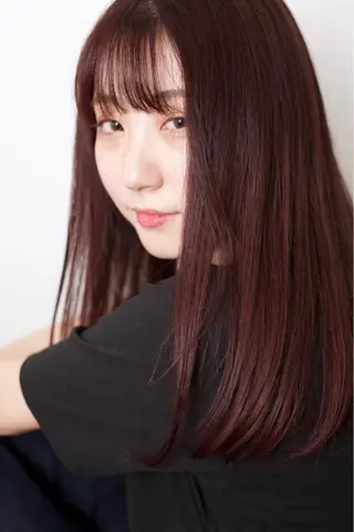 セミロング カラー fio マナミのヘアスタイル