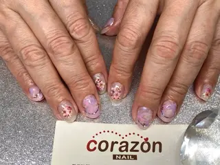 ネイル corazon所属・ネイリスト aicoのネイルデザイン